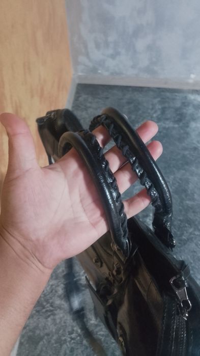 Geanta Balenseaga originala de piele