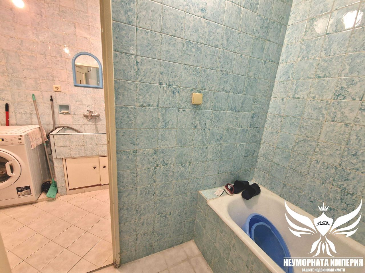 Продава се Четиристаен апартамент в Асеновград - 115 кв.м за 853 €/кв.м - Снимка #19