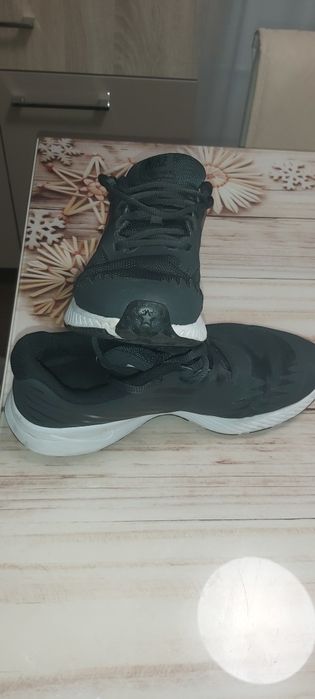 Adidasi Nike Run dama marimea 38