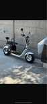 Scuter electric cu cartela