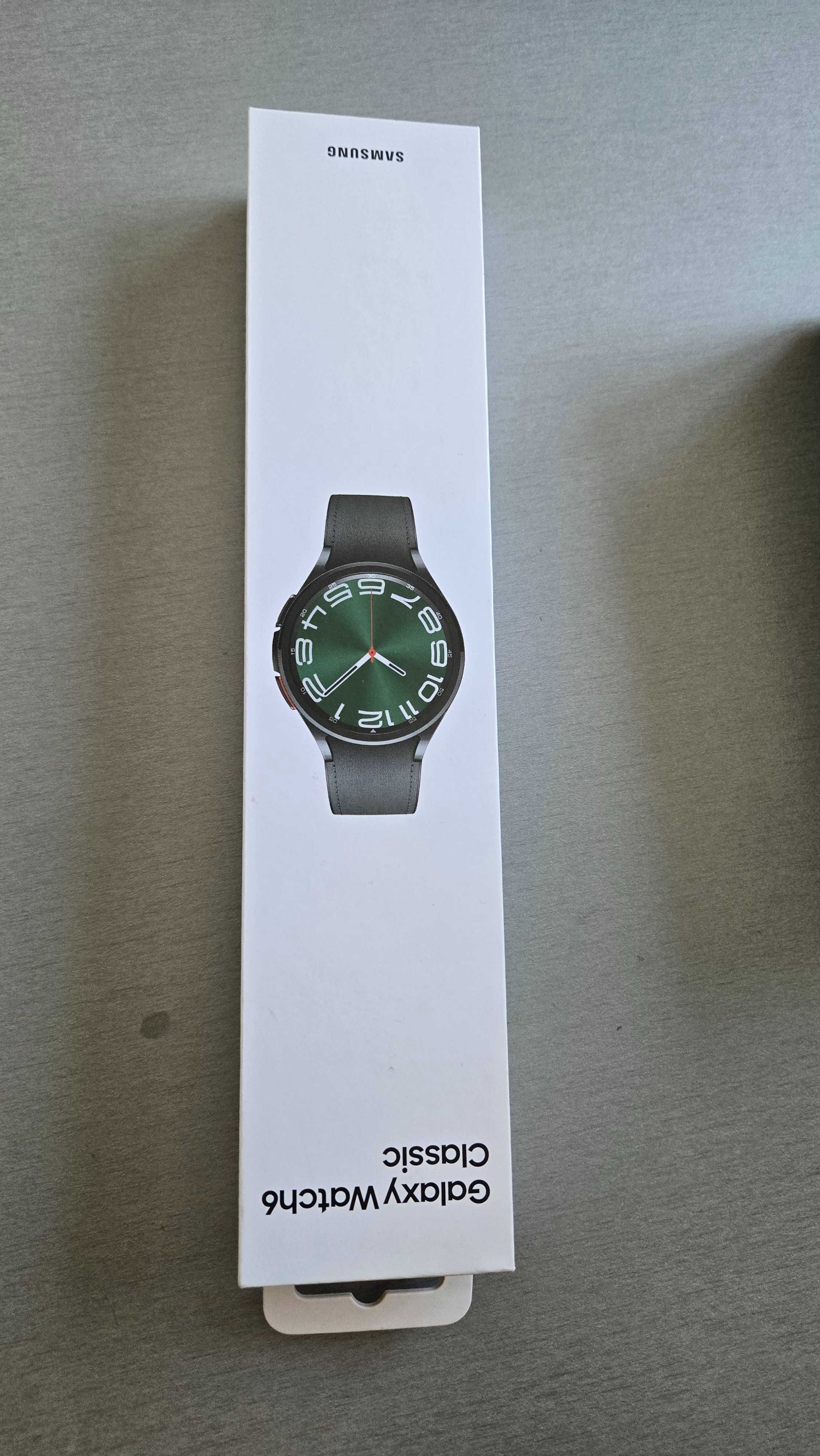 Продавам смарт часовник samsung 6 classic 47mm LTE пълен комплект