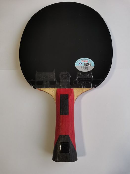 Хилки за тенис на маса ръчно изработени.