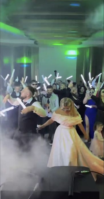DJ Evenimente Iași Nuntă,Botez,Majorat (Sonorizare,lumini,show)