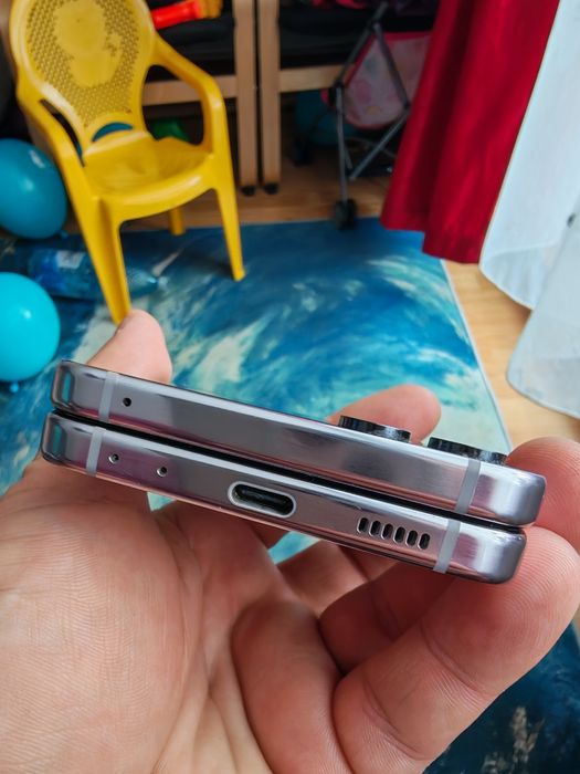 Vând sau Schimb Samsung Galaxy Z Flip 5 5G 512GB