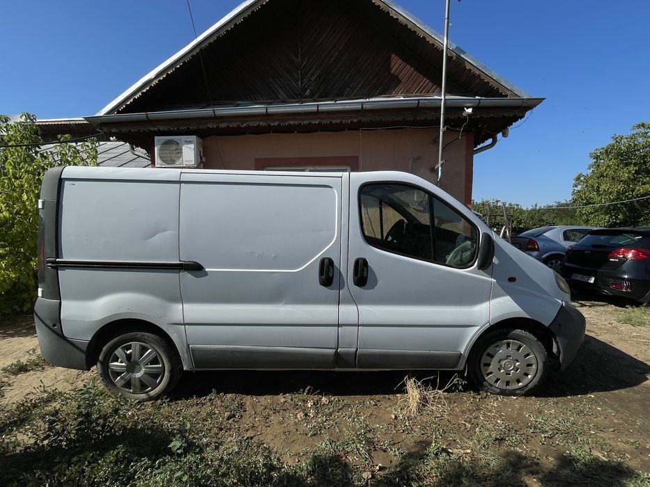 Opel Vivaro 2003