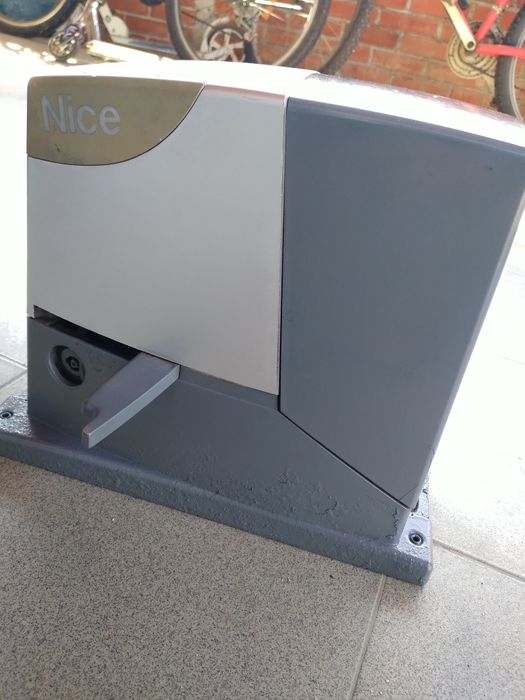 Motoare Nice road 350  pp7224 pentru  culisante  batante bariera