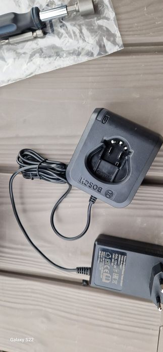 Bosch foarfeca de tăiat crengi pe acumulator