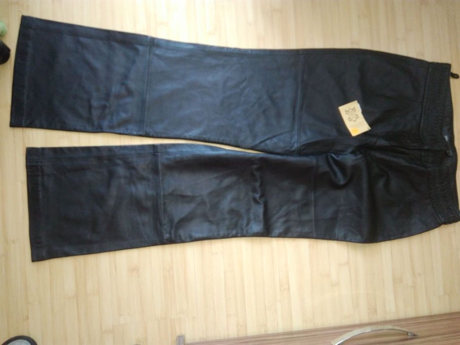 Дамски кожен панталон
