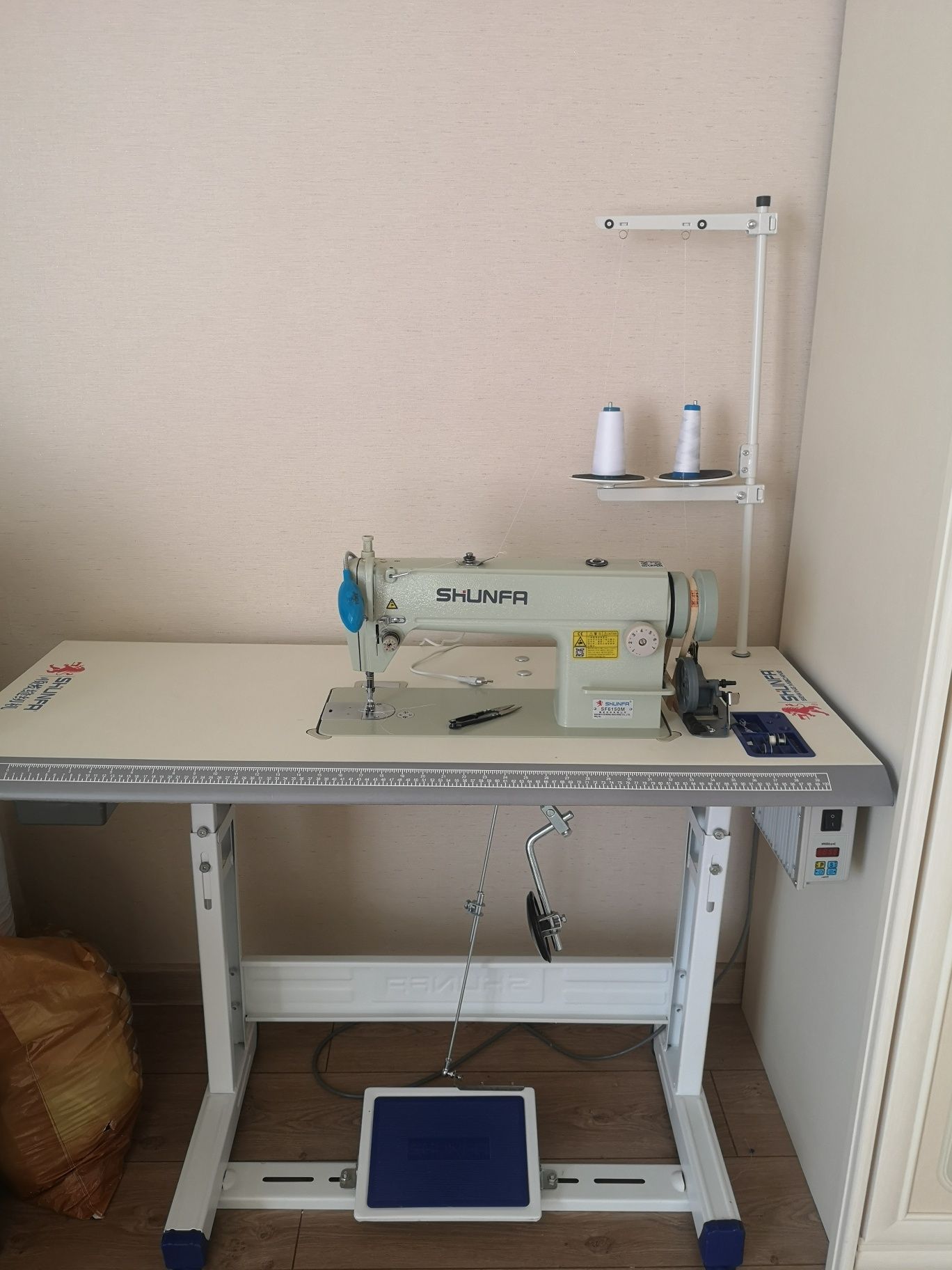 Промышленная швейная машинка Shunfa