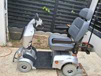 cărucior electric pt persoane cu dizabilități.