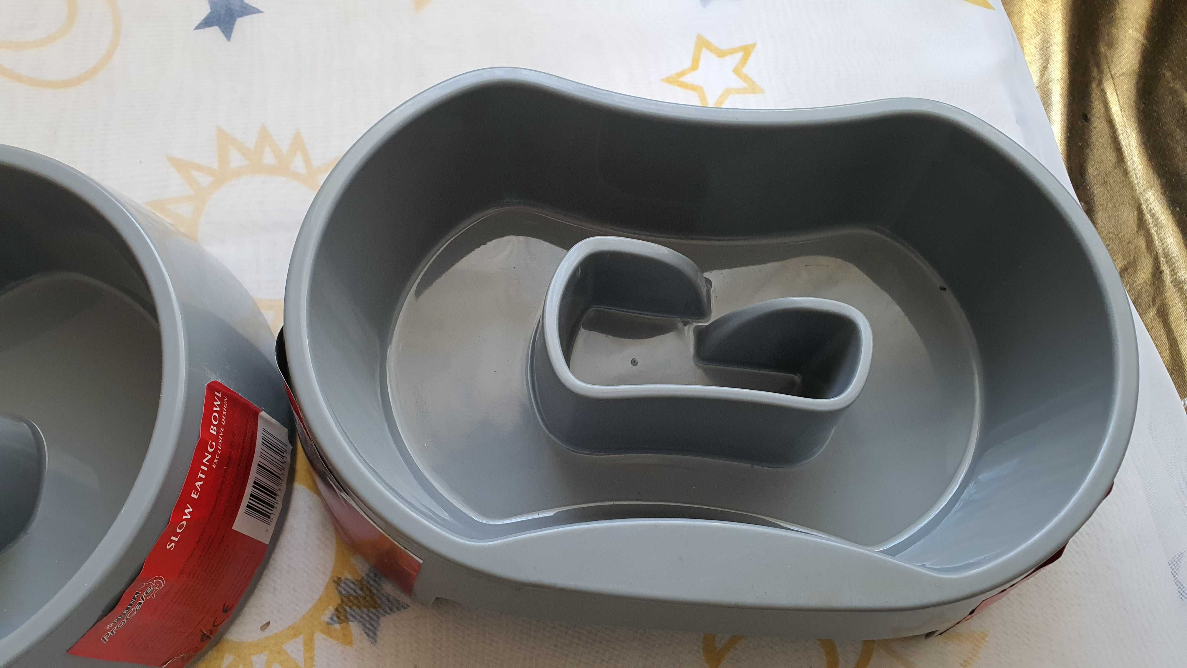 Bol cu alimentare lenta pentru caini Purina ProCare