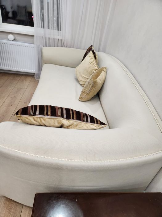 Отдам даром диван