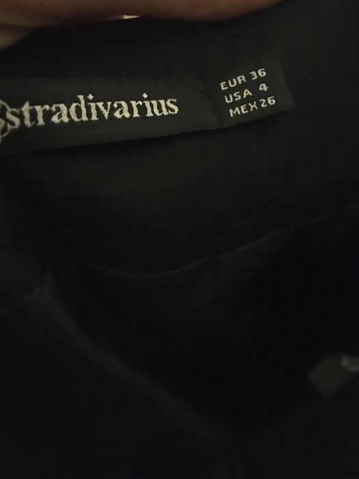 Fusta neagră măr 36 Stradivarius