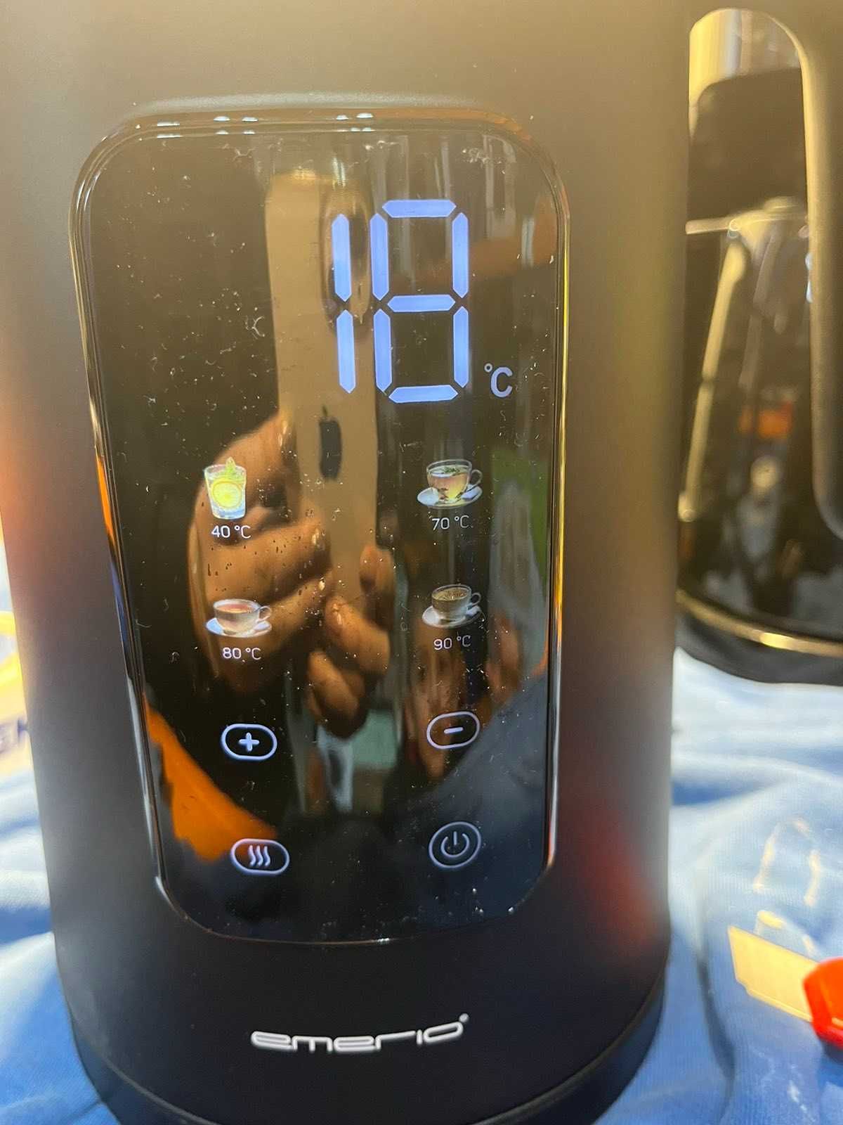 Чайник кана EMERIO, Неръждаема стомана 1,7L, 40-100C, Дисплей, 2200W