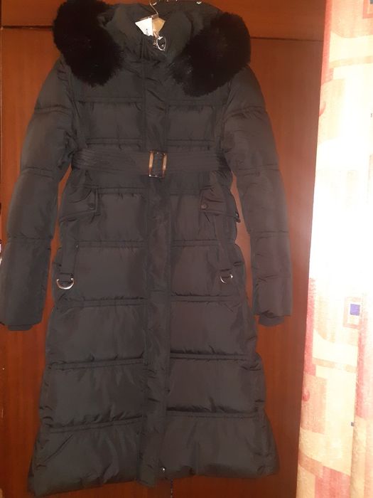 Продам новый пуховик