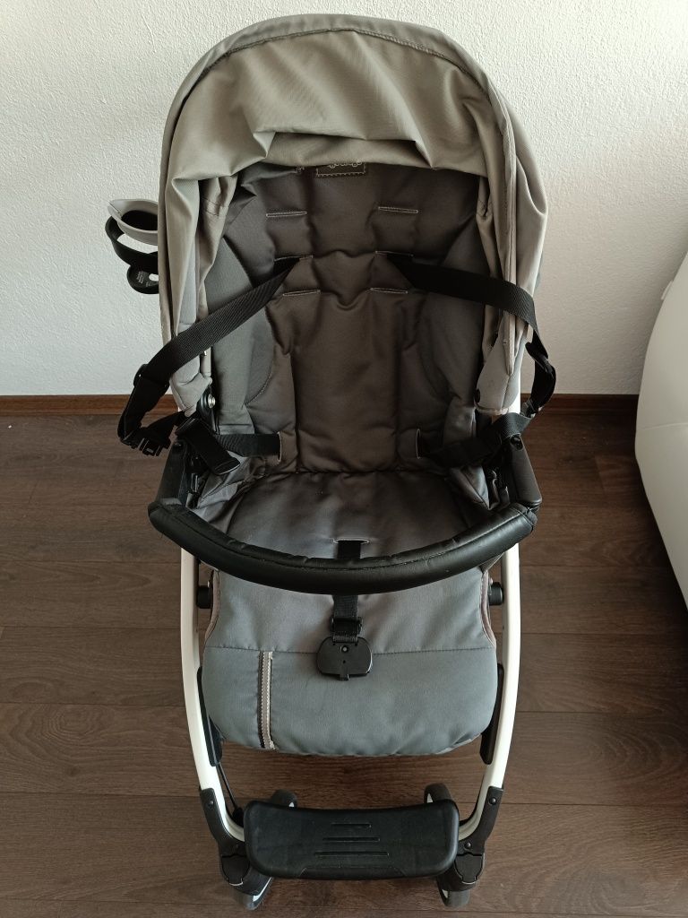 Бебешка количка 3 в 1 Peg perego