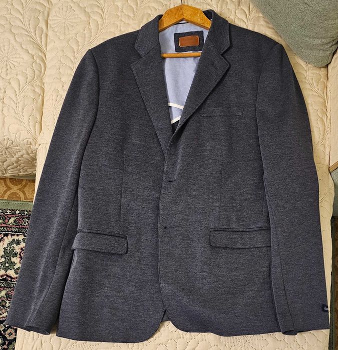 Мъжко Сако Chester Barrie и Gianni Feraud, размер 44. Състояние: Ново.