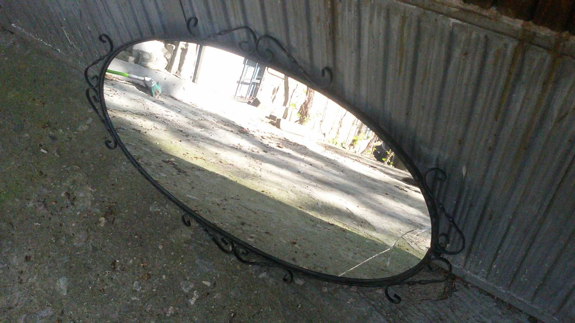 Огледало с рамка от ковано желязо, овално (за смяна)