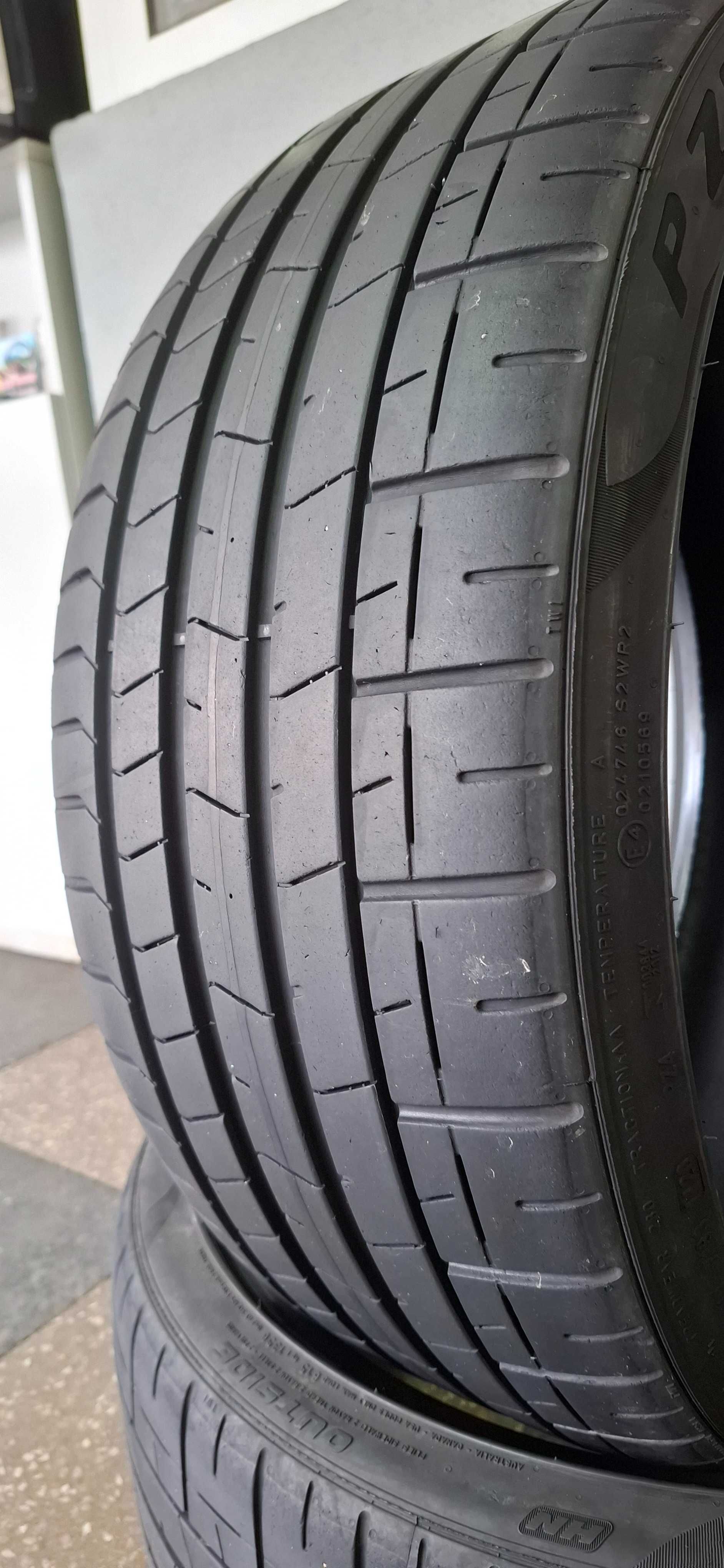 2бр. 235/35/19 Pirelli 6.3mm грайфер, дот 20г. Безплатен монтаж