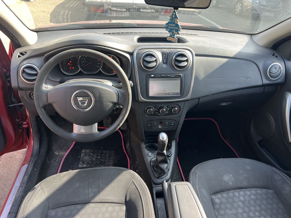 Dacia Sandero 2015 avariat lovit spate 1.2 gpl AC