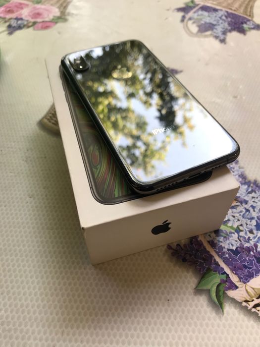 iPhone Xs Space Grey 64 GB