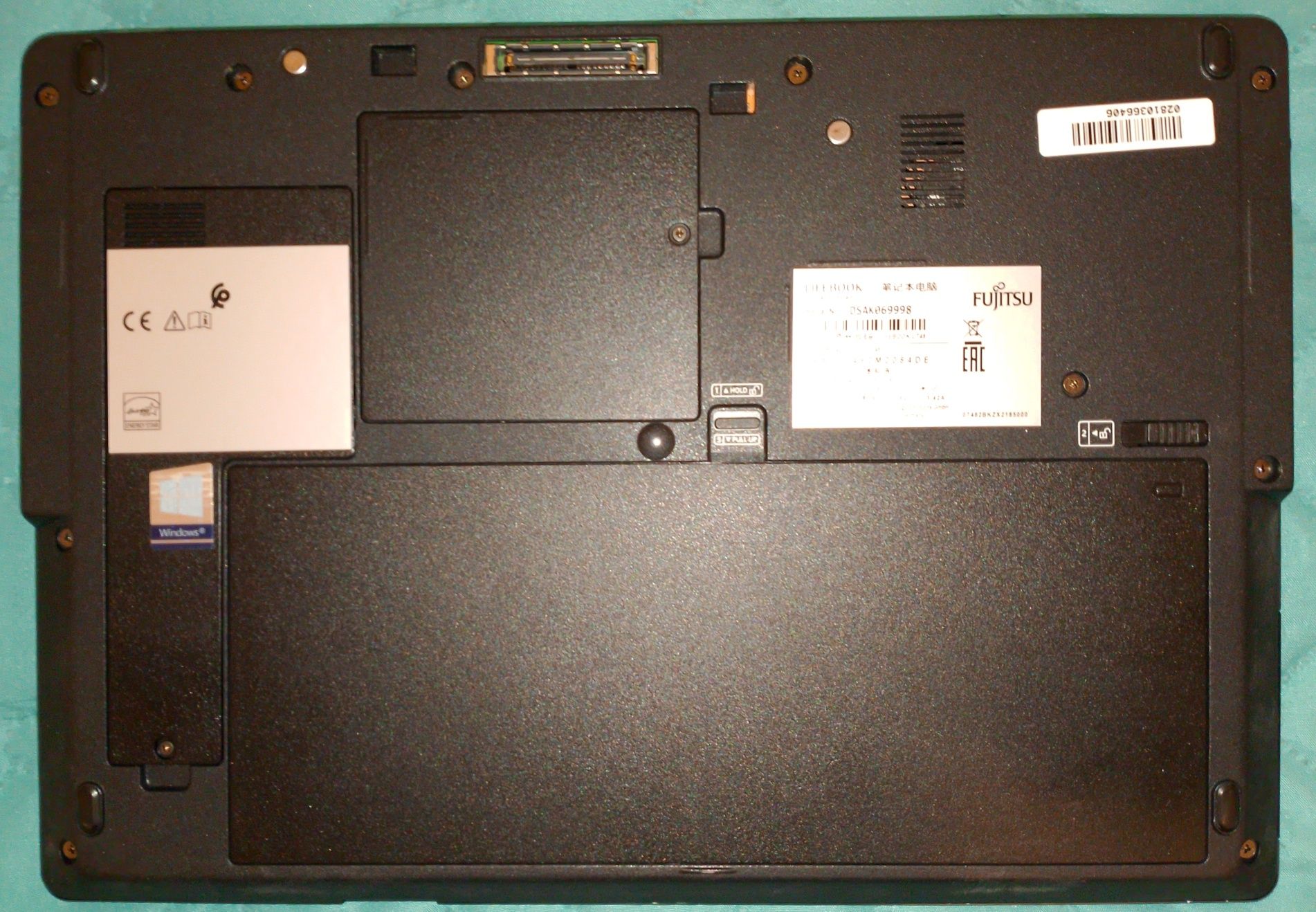 Fujitsu Lifebook U748 - i5 8250/ 16gb/ 512gb nvme - перфектен