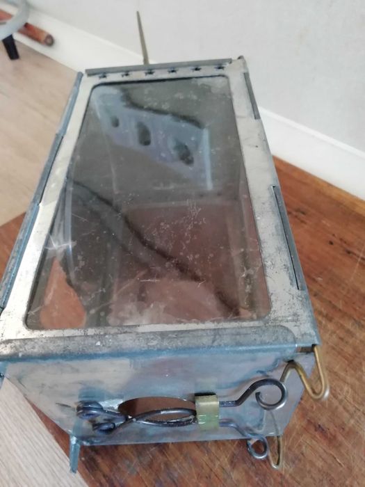 Швейцарски  фенер