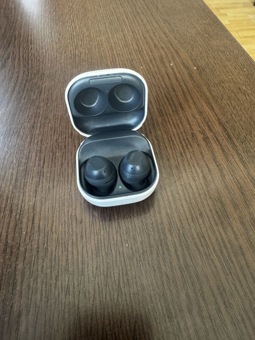 Vand casti wireless Samsung Galaxy Buds FE