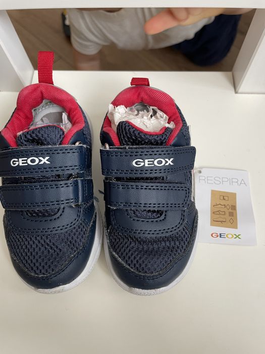 Маратонки Geox - размер 21