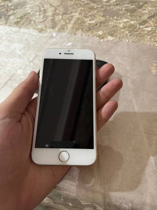 Iphone 7 Gold 32 gb ideal