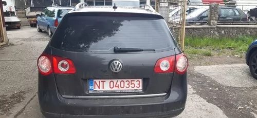 Dezmembrez Volkswagen Passat B6 Variant,an 2006, 2.0 FSI,cod motor BVY