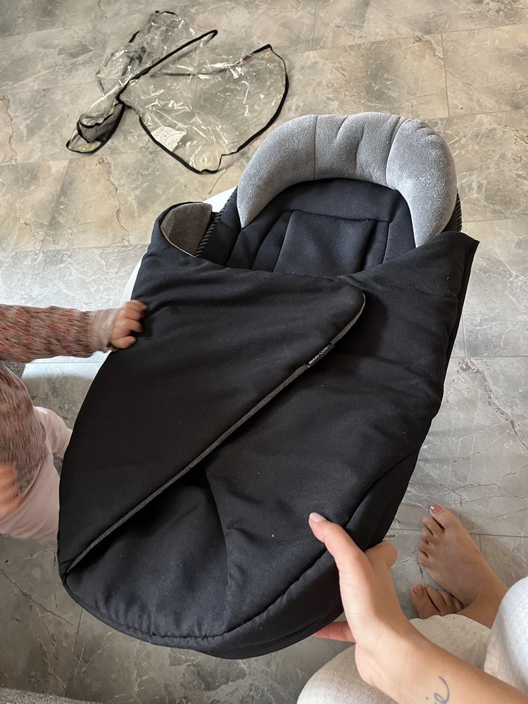 Универсално бебешко чувалче за количка Maxi-Cosy