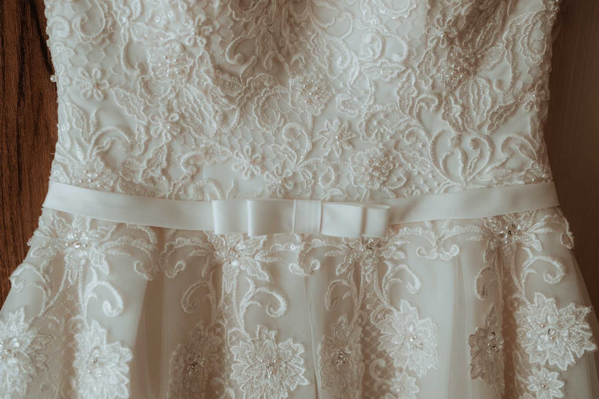 Vand rochie de mireasa, model A, marimea XS/S