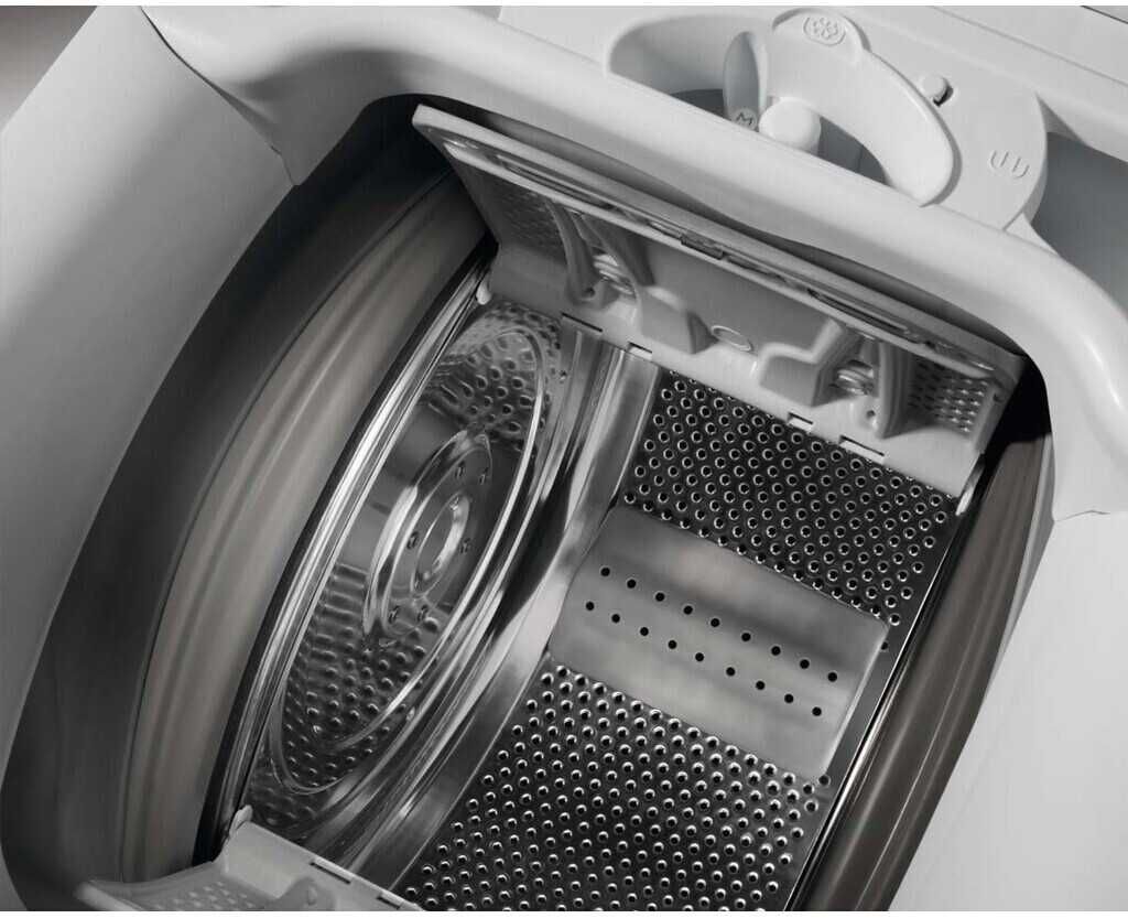 Пералня горно зареждане ZANUSSI ZWY61043KF , 6 кг.