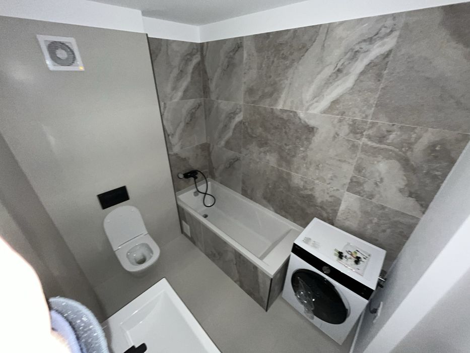 Apartemente 2 -3 cam de inchiriat Bucegi 12 ultracentral Ploiesti