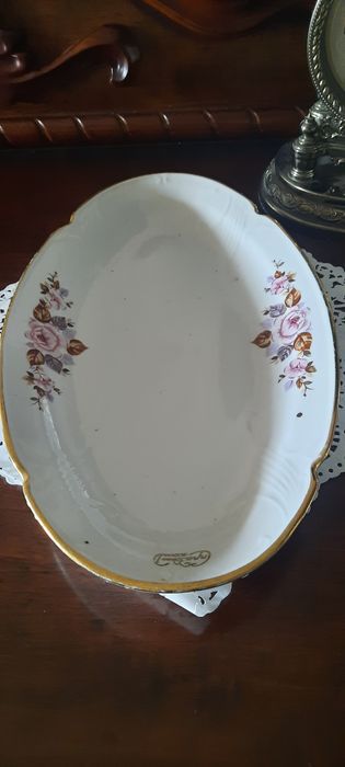 Продам блюдо за ненадобностью.