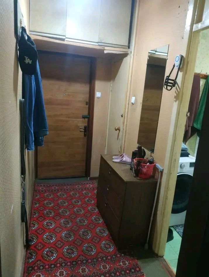 Продается квартира Яшнабадский район массив панельный