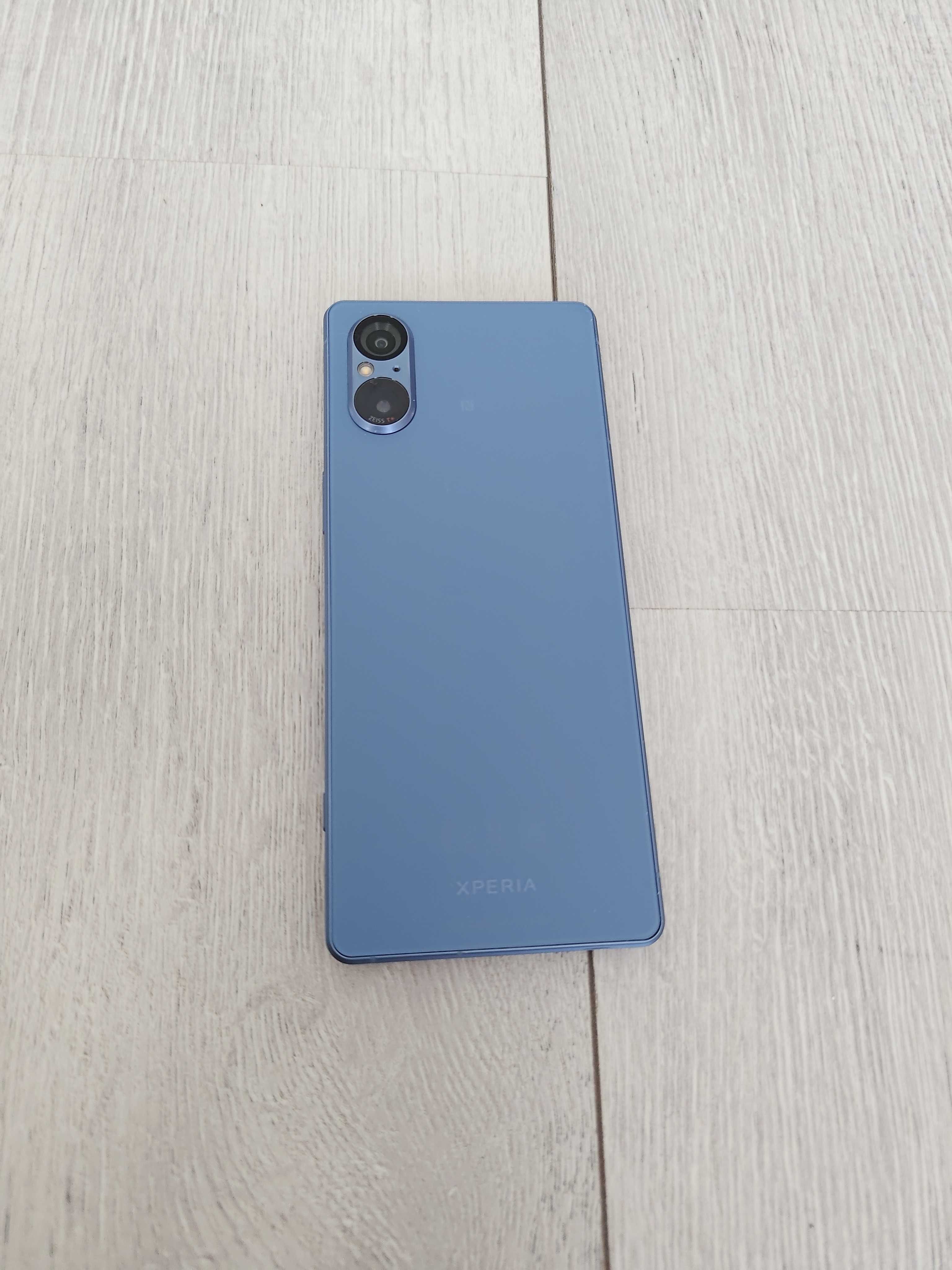Vând Sony Xperia 5 V , garanție