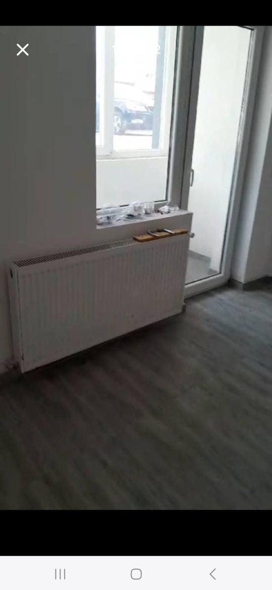 Vând ap 2 camere confort 1, bucătărie închisă
