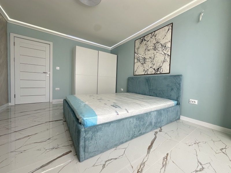 Дизайнерски 3- стаен апартамент Кръстова Вада