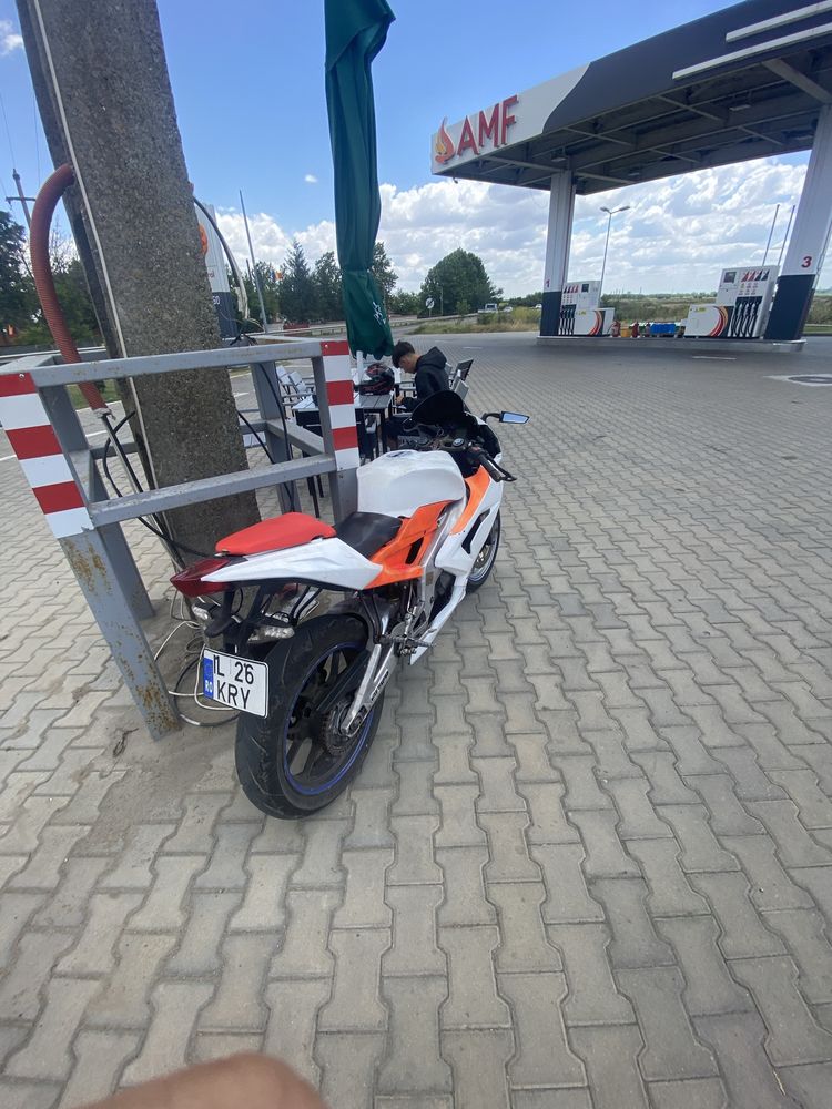 Schimb aprilia rs 125 cc astept variante
