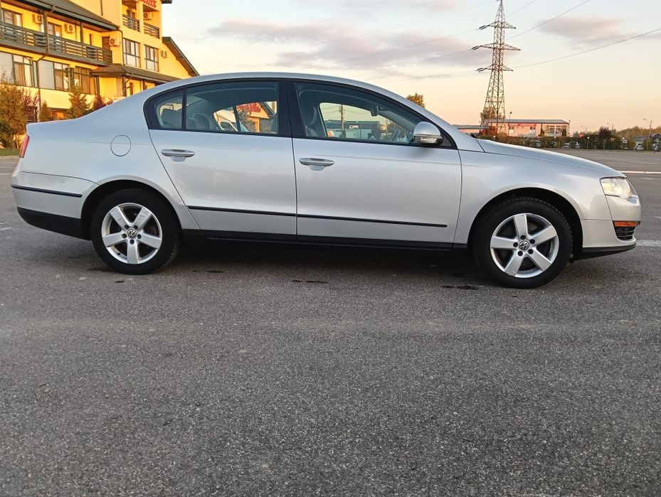 Volkswagen Passat B6, limuzină, 1.6 benzină, Import Germania