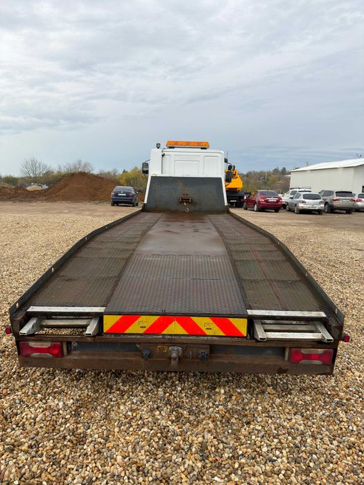 Iveco 90E Tector Platforma