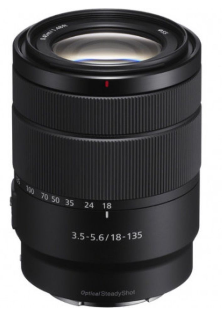 обектив Sony E 18-135mm f/3.5-5.6 OSS + подаръци 3 x 200 лв. cash back