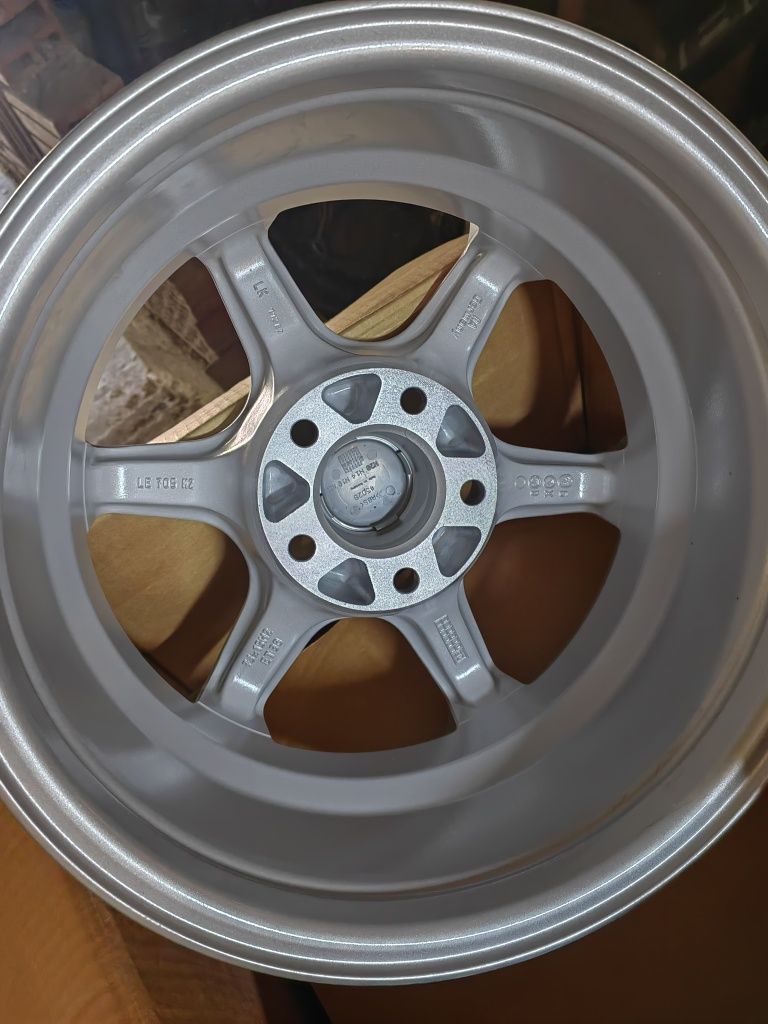 *НОВИ* Джанти Rial 15" 5х112.