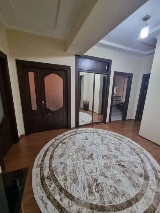 Shayhontohur tumani Samarqand darvozada kvartira ijaraga beriladi