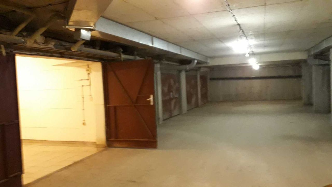 Продава се Гараж / Паркомясто в София, Люлин - център - 20 кв.м за 1632 €/кв.м - Снимка #3