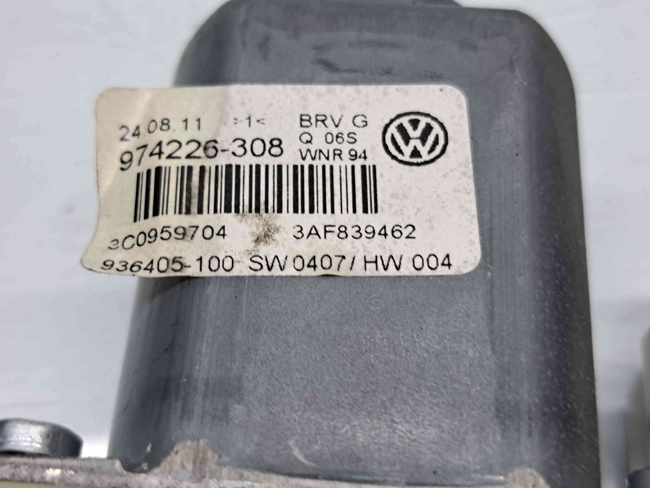 Motoras geam dreapta spate Volkswagen Passat B7 (365) Variant [Fabr 20