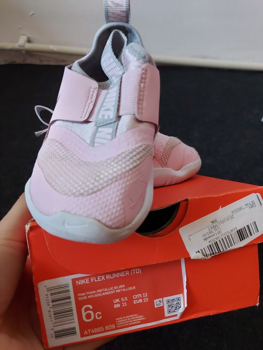 Adidași Nike diverse marimi