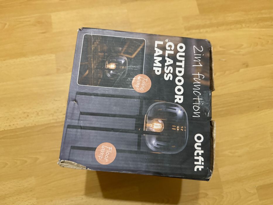 **OUTDOOR GLASS LAMP – 2 в 1** от *Outfit*.